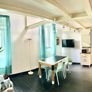 Cozy Loft Marina View Appartement Savone